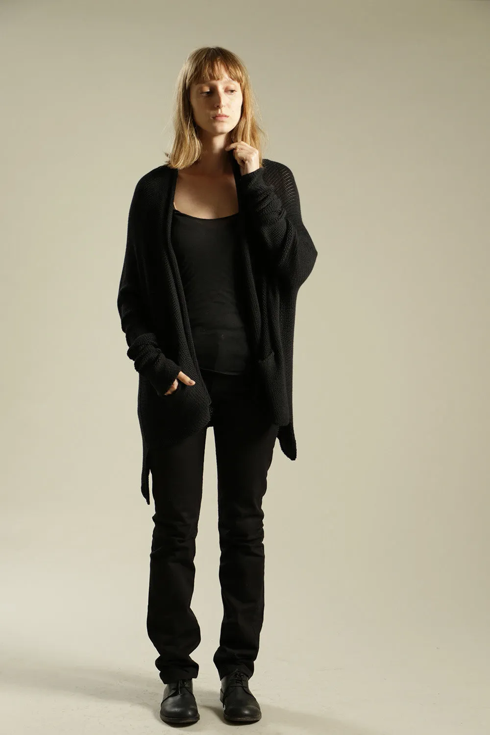 Black Cardigan Soy Sweater - Kisim