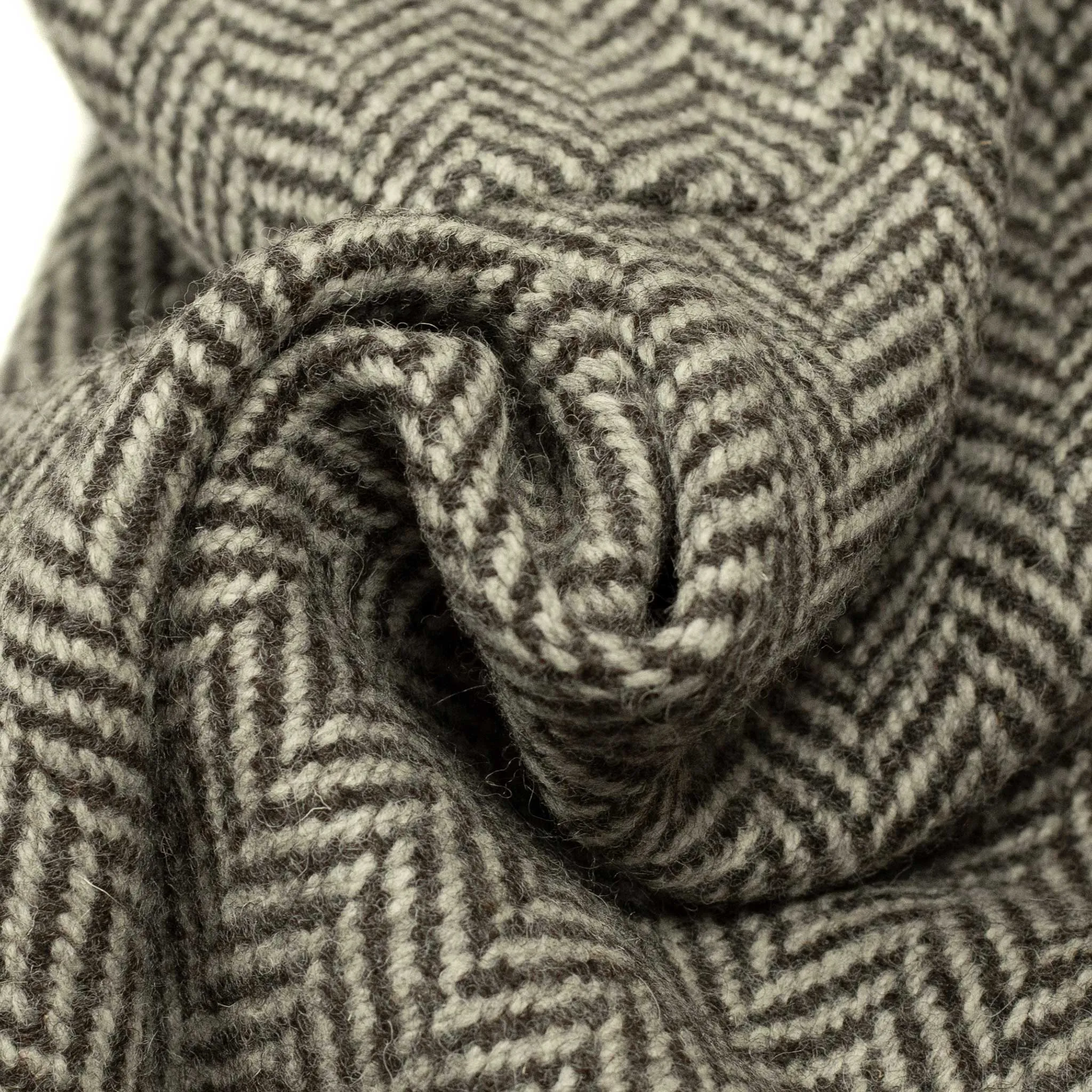 x Sartoria Carrara: Ulster double-breasted coat in grey and cream herringbone undyed wool